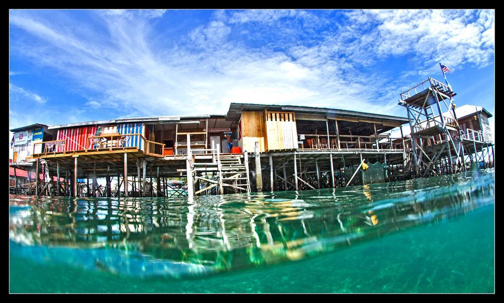 Spheredivers Scuba & Leisure Mabul Island Exteriör bild