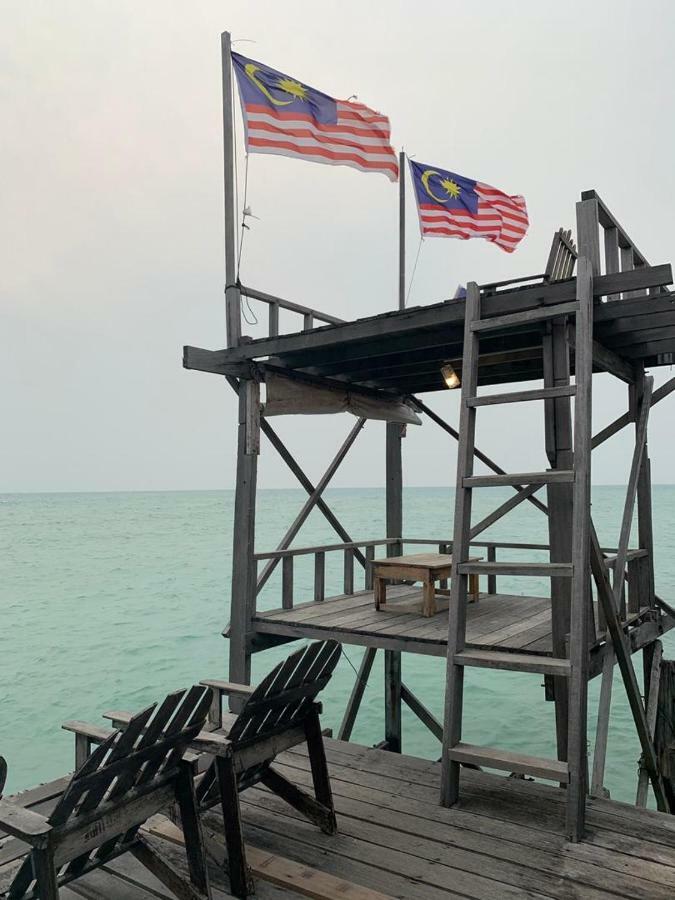 Spheredivers Scuba & Leisure Mabul Island Exteriör bild